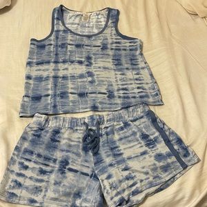 Size M lucky brand pijama set